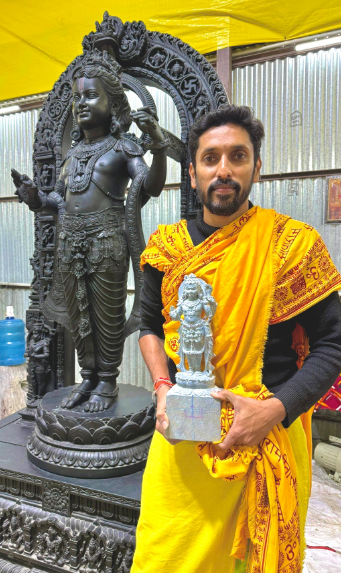 Arun yogiraj sculptor ram mandir